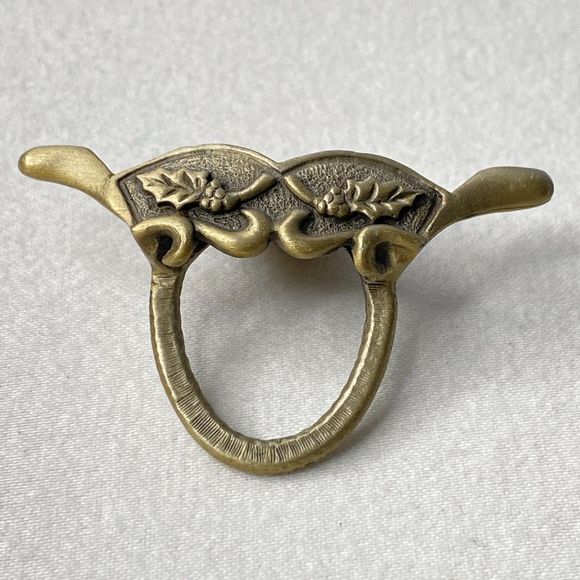 The Fort Scarf Ring Bullhead Mixed Metal Brass Pewter Look Antler Leaf Design - Picture 4 of 9